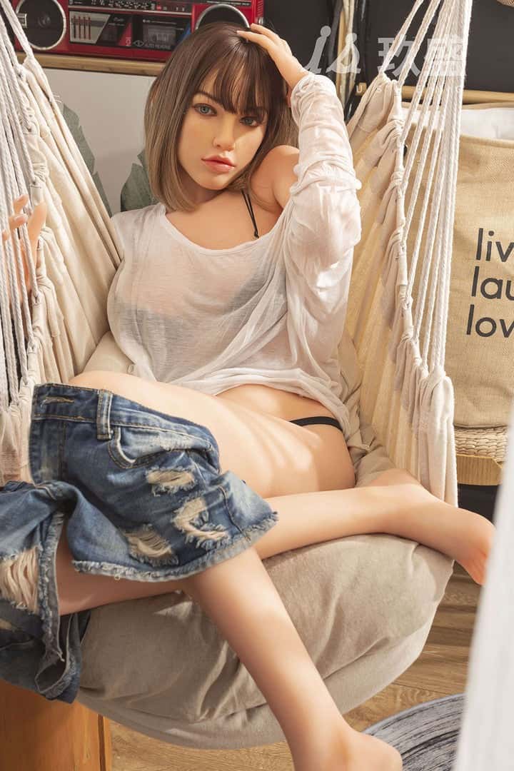 Jiusheng - Lisa: A Comprehensive Review of the Jiusheng Sex Doll with Silicone Head and TPE Body