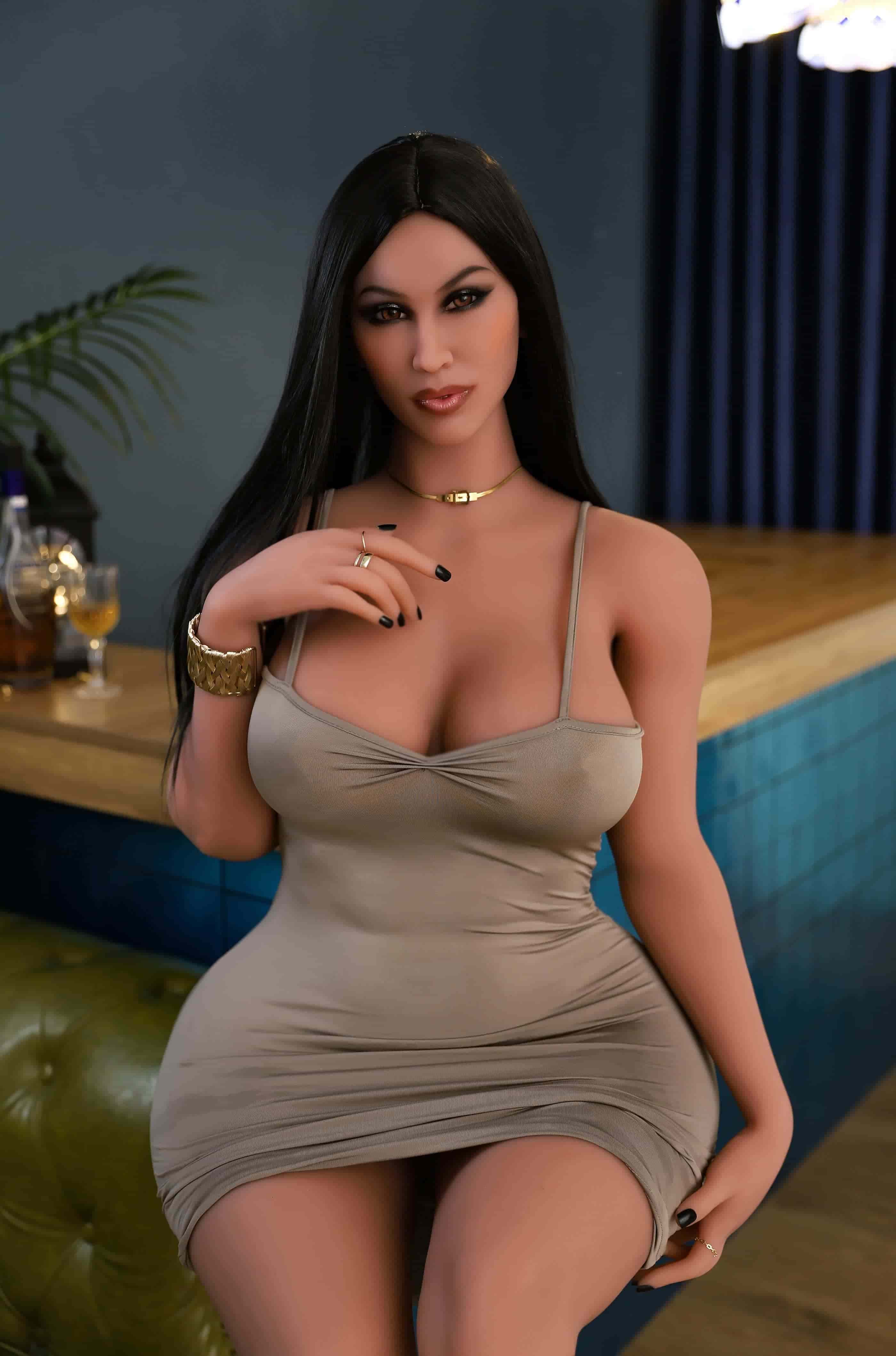 6YE Premium Francesca Review: Exploring the Features of the 6YE Latina Sex Doll